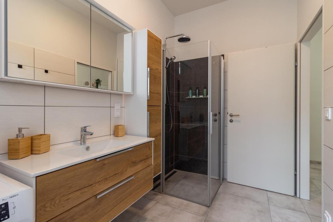 Cozy, Generous City Apartment - 10 Min To City-Centre - Contactless 24H Check-In Wiedeń Zewnętrze zdjęcie