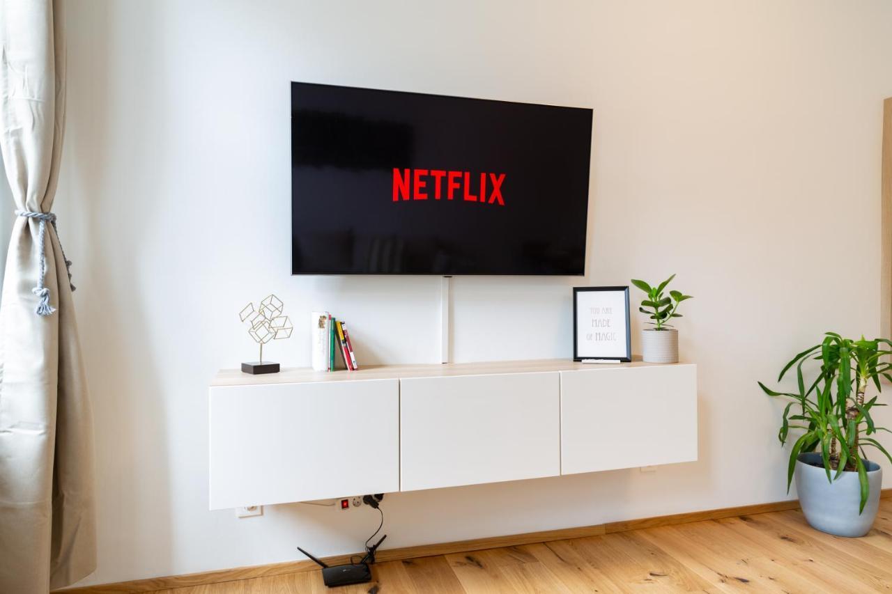Cozy, Generous City Apartment - 10 Min To City-Centre - Contactless 24H Check-In Wiedeń Zewnętrze zdjęcie